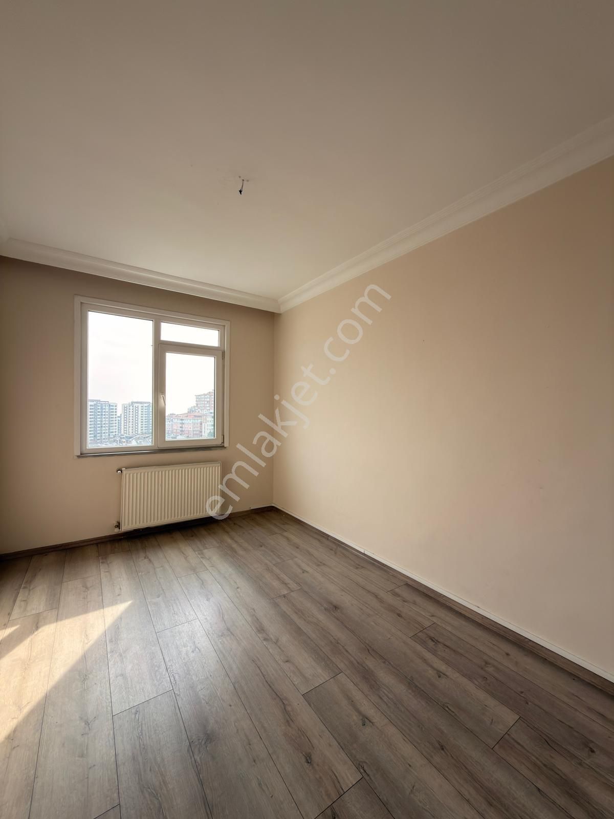 Barış Mahallesinde Site İçi 5+2 Kiralık Dubleks Daire - Görsel 12