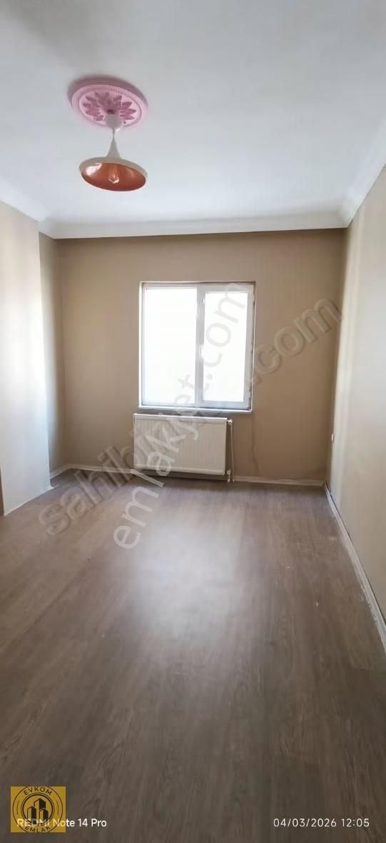 Evcom Emlaktan Omurtak Cadde Üzeri 3+1 Kiralık Daire - Görsel 5
