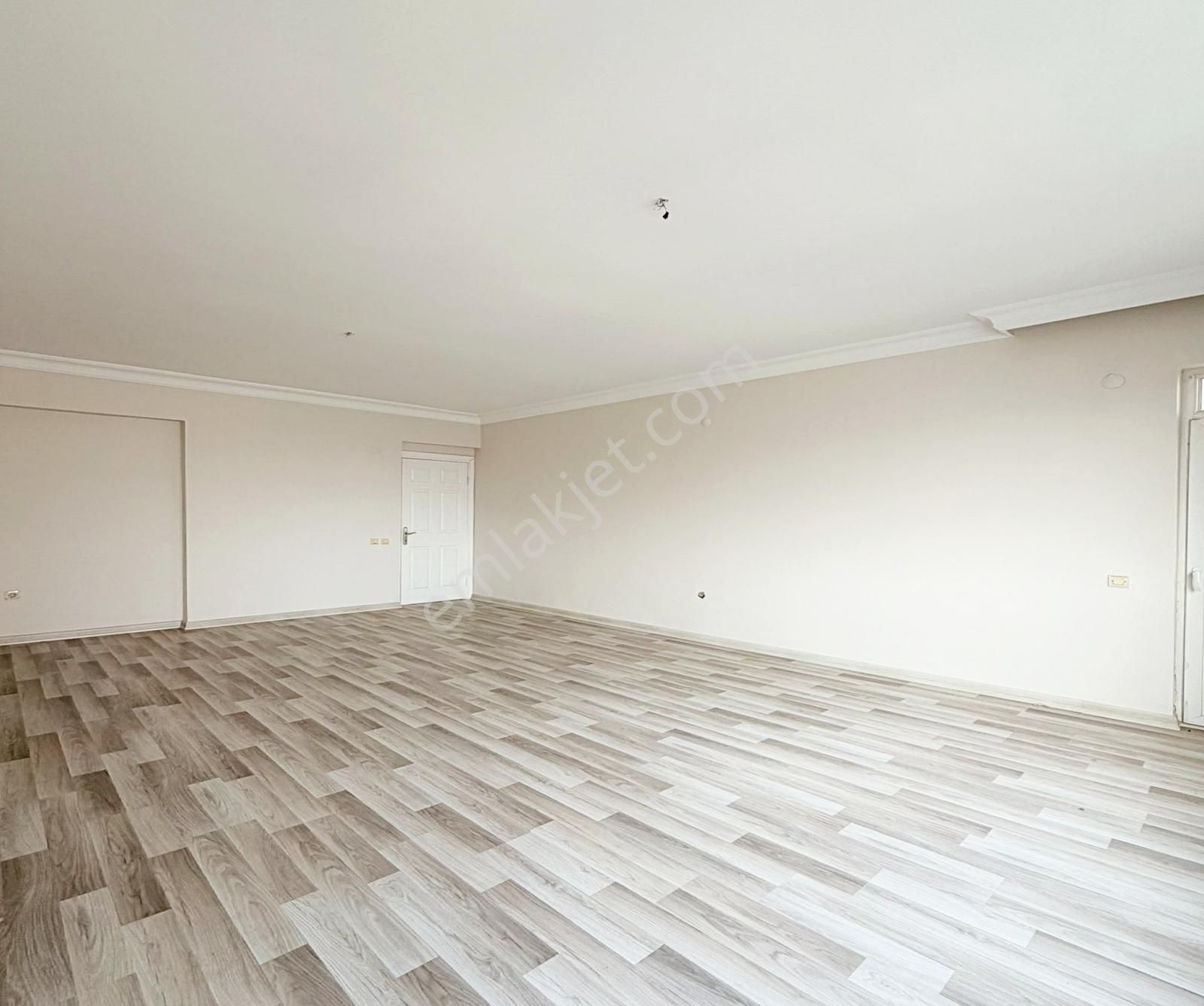 Beylikdüzü Migros Avm Arkası Site İçi 3+1 Acil Satılık Daire - Görsel 14