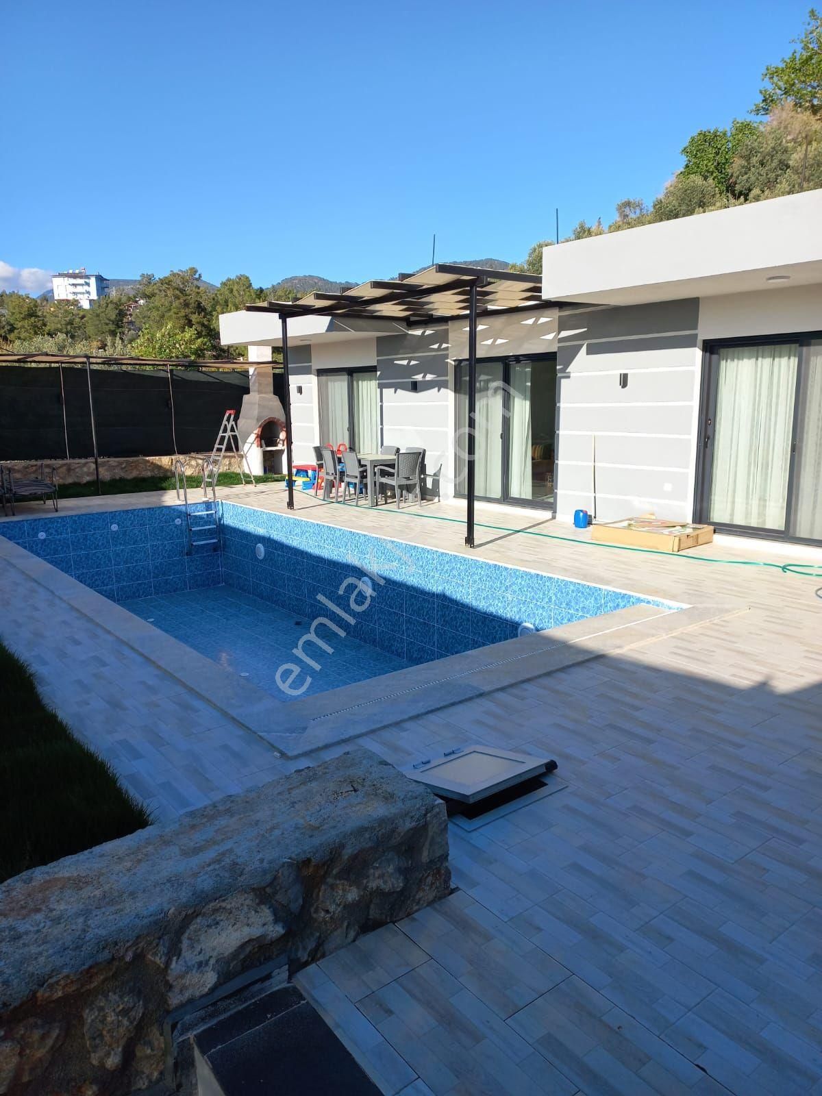 Eldirekte Kiralık Villa - Görsel 16