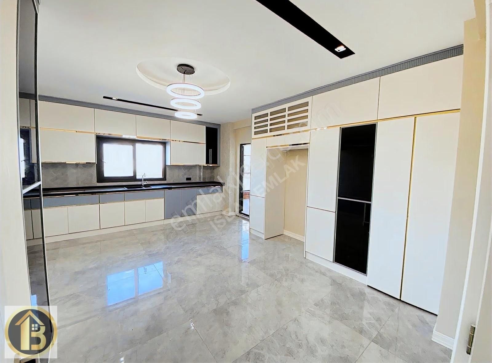 Beylerbeyi Sitesinde Satılık 5+1 Ultra Lüks Daire _isbay Emlak_ - Görsel 19