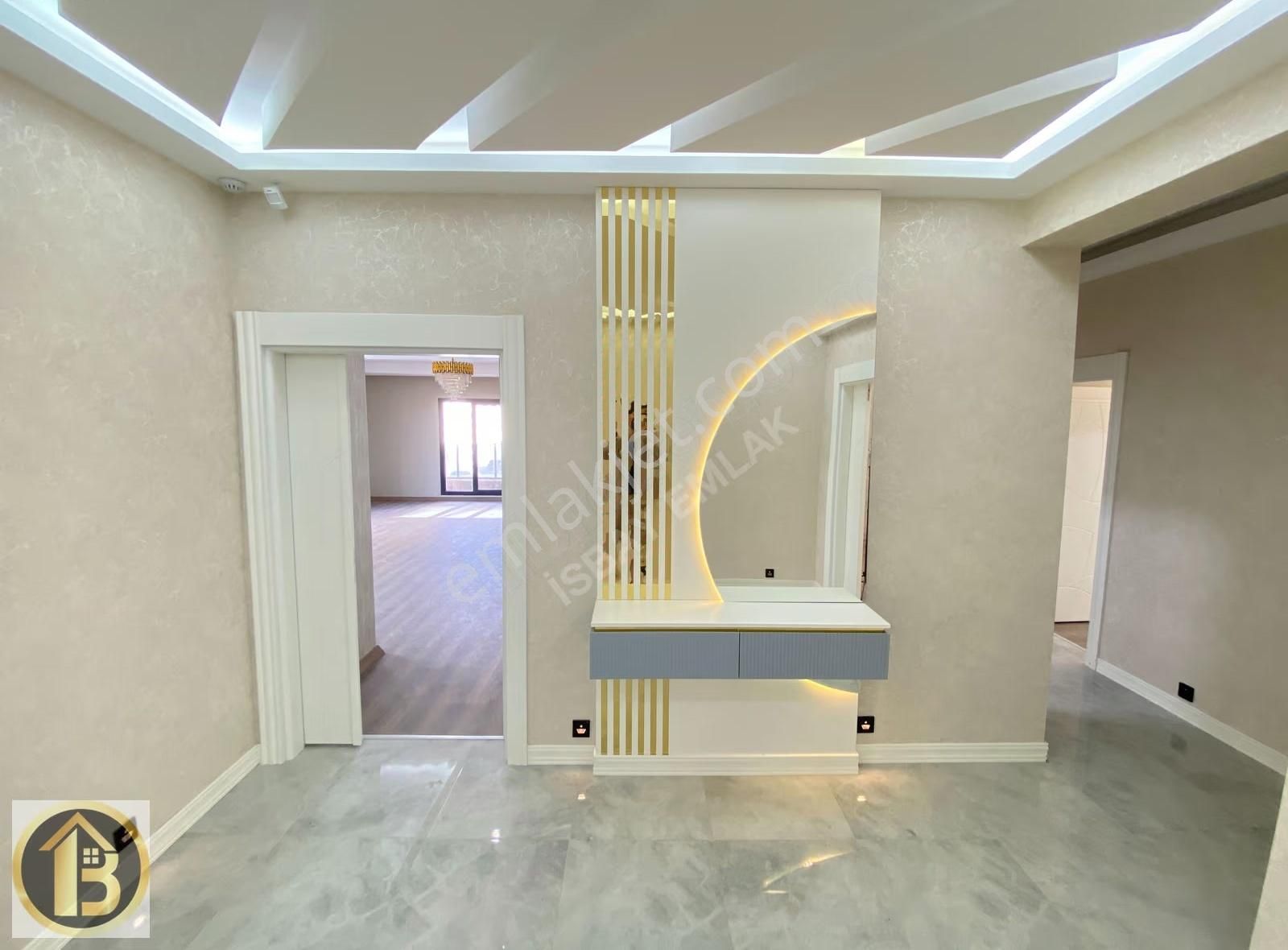 Beylerbeyi Sitesinde Satılık 5+1 Ultra Lüks Daire _isbay Emlak_ - Görsel 18