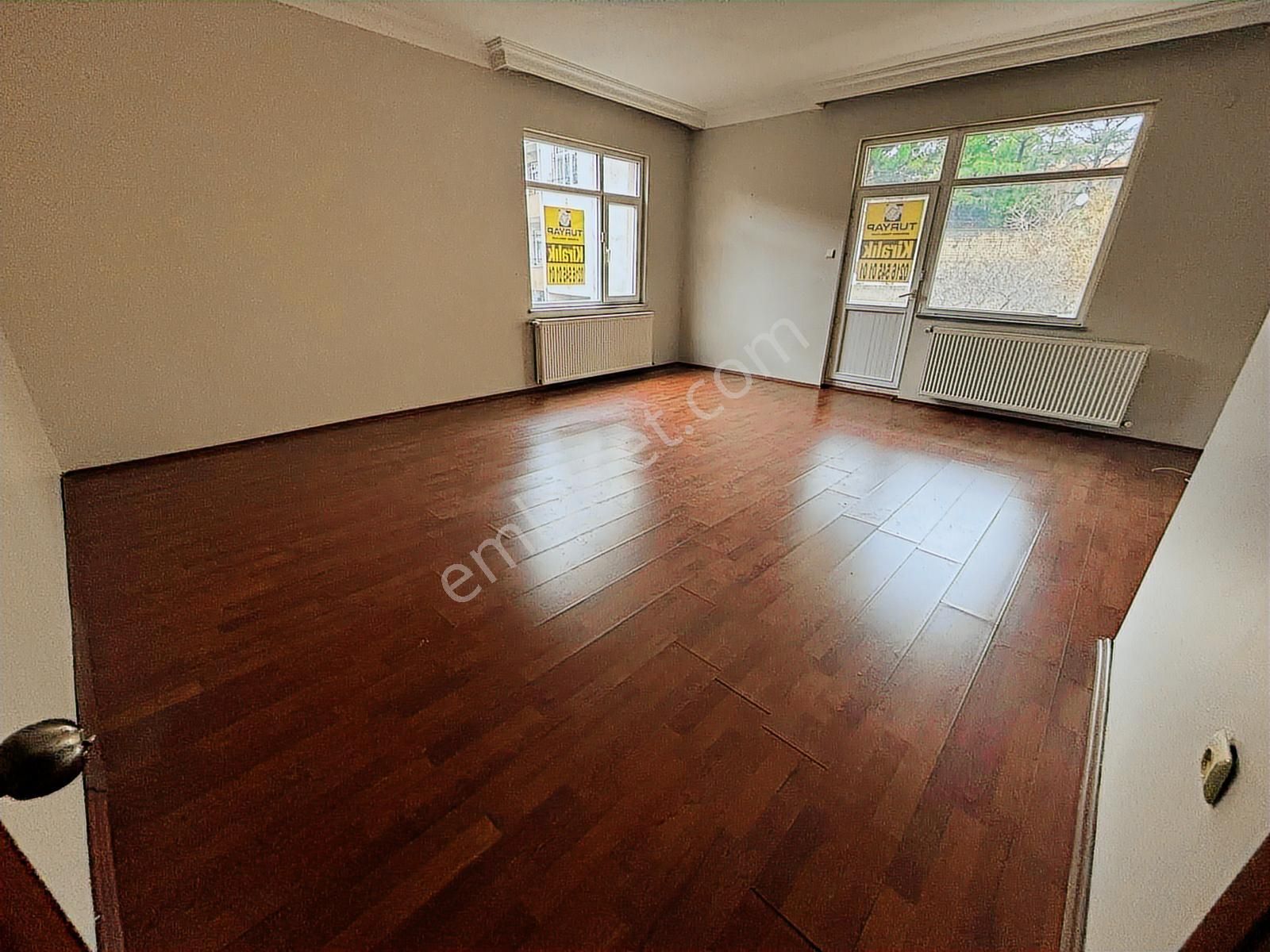 F-l Emlaktan K.çamlıca- Bulgurlu Metro Yakını 3+1 Geniş,önü Açık - Görsel 2