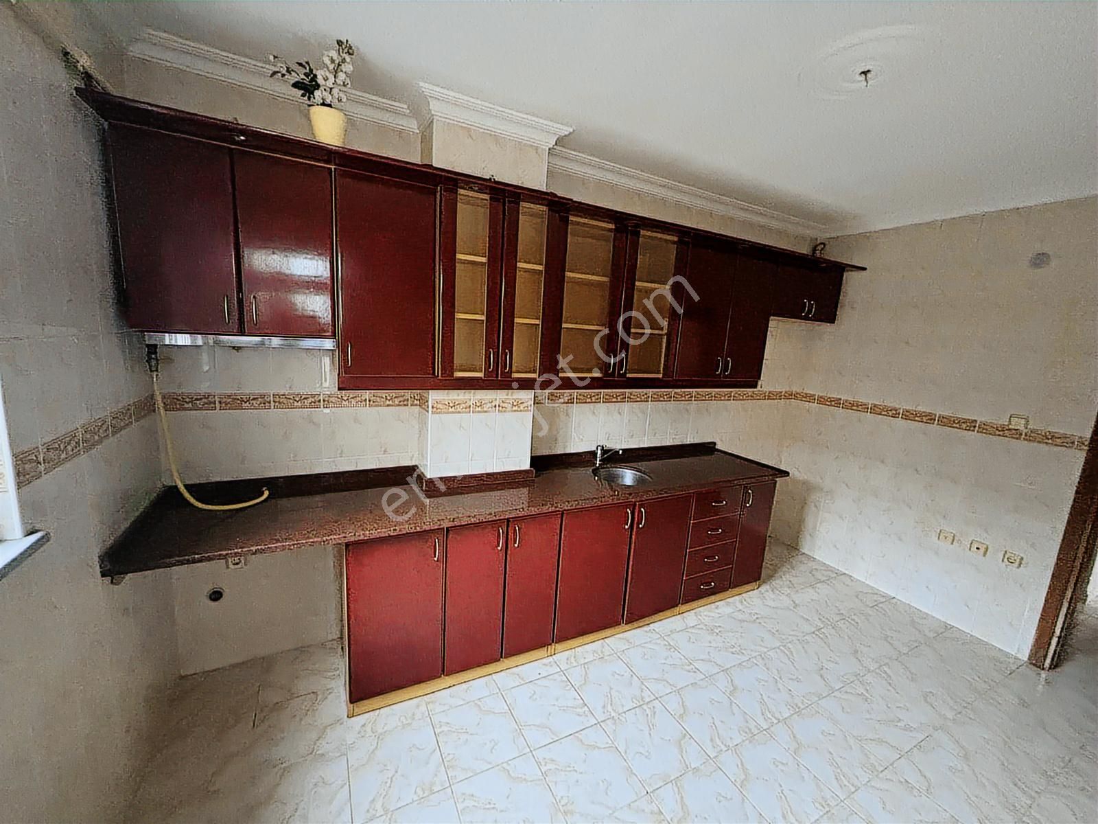 F-l Emlaktan K.çamlıca- Bulgurlu Metro Yakını 3+1 Geniş,önü Açık - Görsel 16