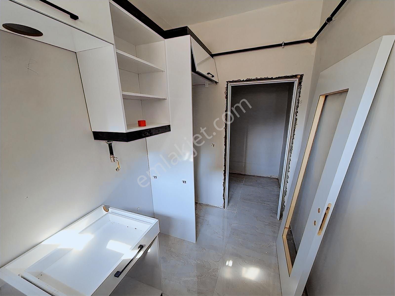Ataşehir Kayışdağında 1+1 70m2 Geniş Daire - Görsel 8