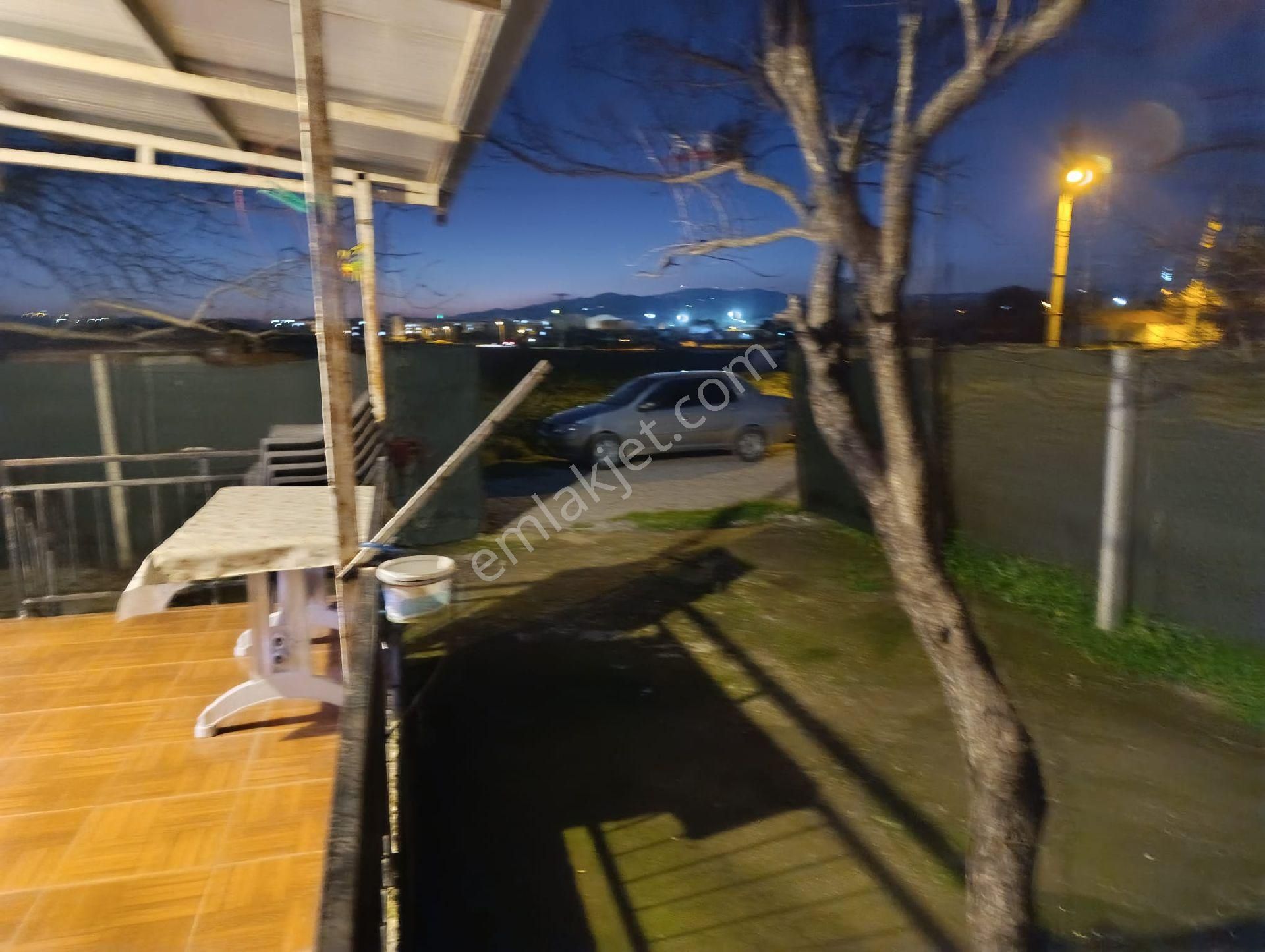 Manisa Yunusemre Muradiyede Satılık 110 M² 2+1 Yüksek Giriş Bahçeli Daire - Görsel 21