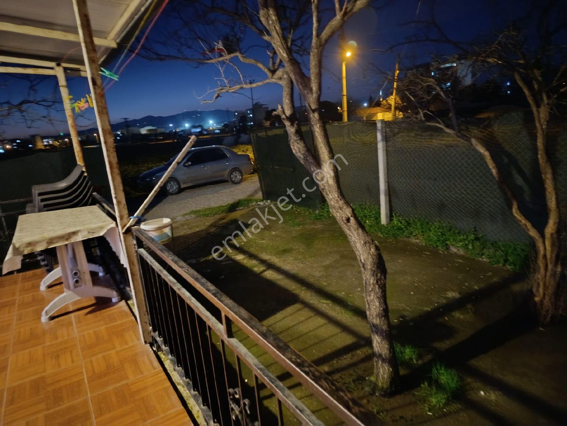 Manisa Yunusemre Muradiyede Satılık 110 M² 2+1 Yüksek Giriş Bahçeli Daire - Görsel 16