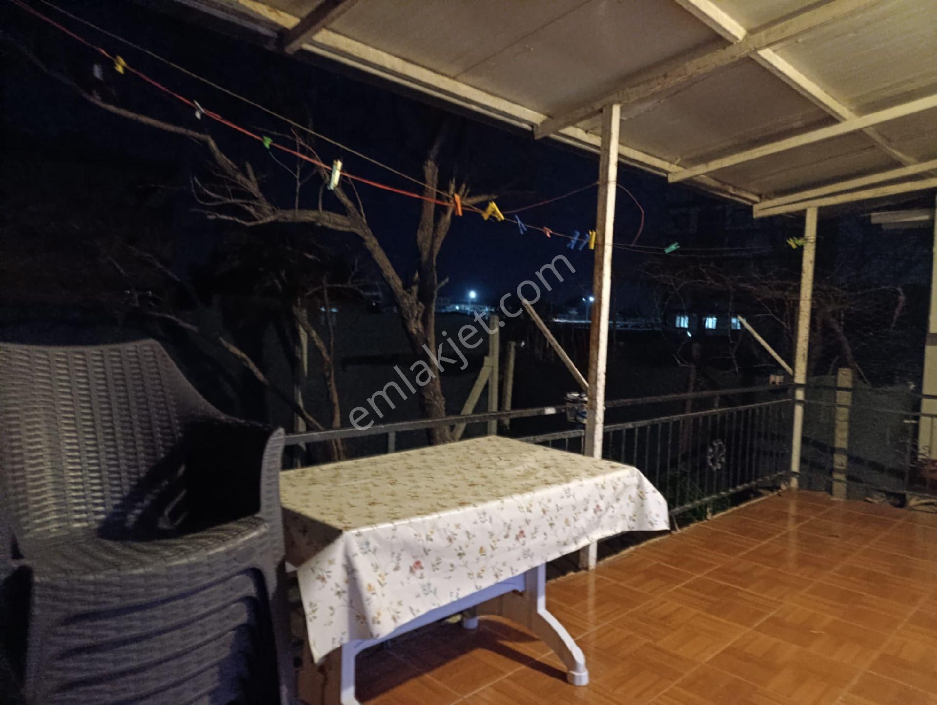 Manisa Yunusemre Muradiyede Satılık 110 M² 2+1 Yüksek Giriş Bahçeli Daire - Görsel 13