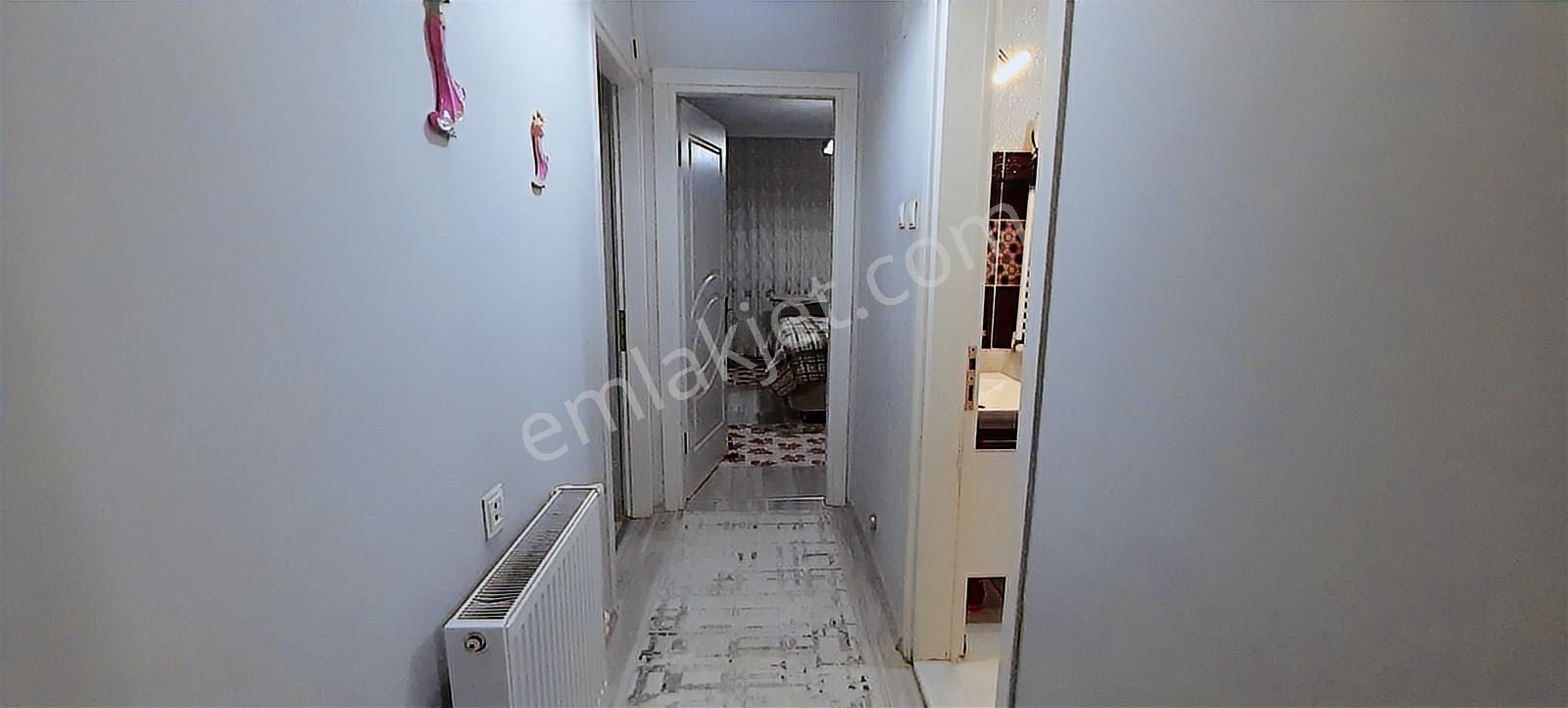 Rw Nefes'ten Bahçelievler'de Kemer Sitesinde Bakımlı 2+1 Daire - Görsel 14