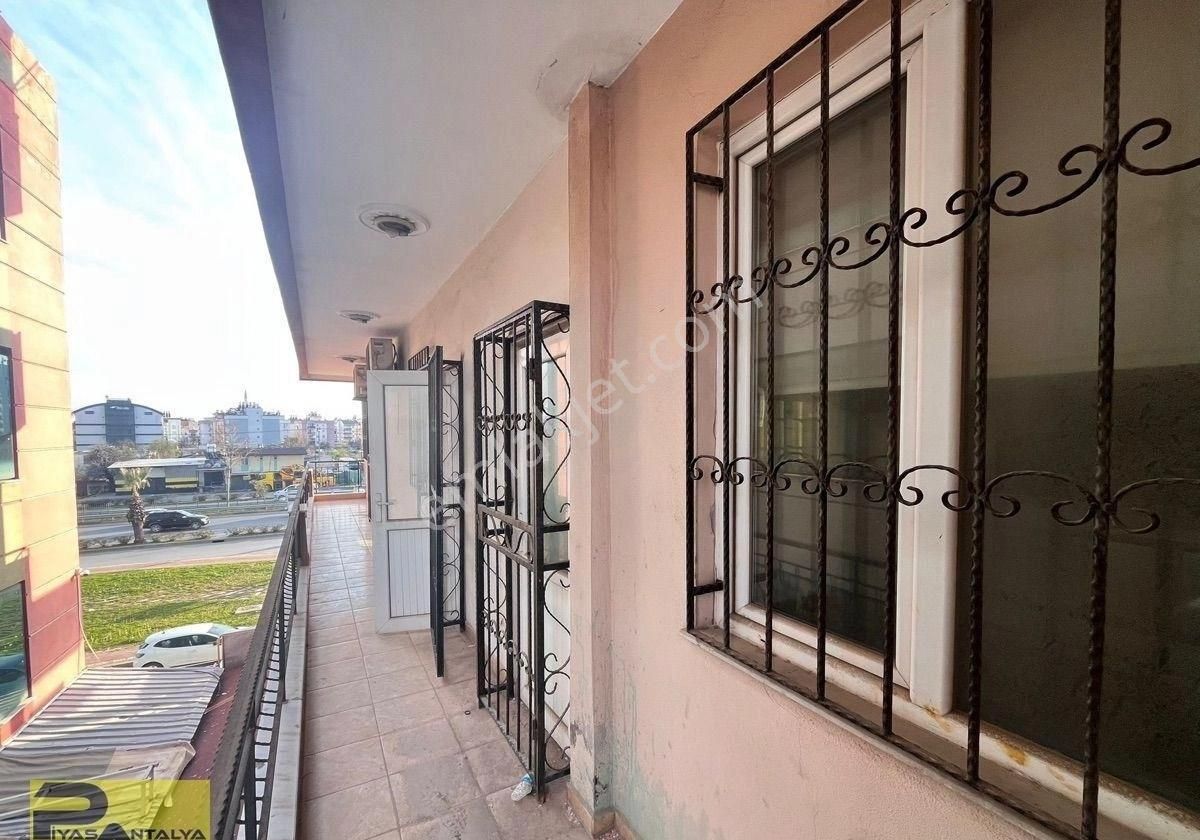 Gazi Bulvarı Üzerinde Kiralık Ofis Veya Daire Kullanımına Uygun - Görsel 22