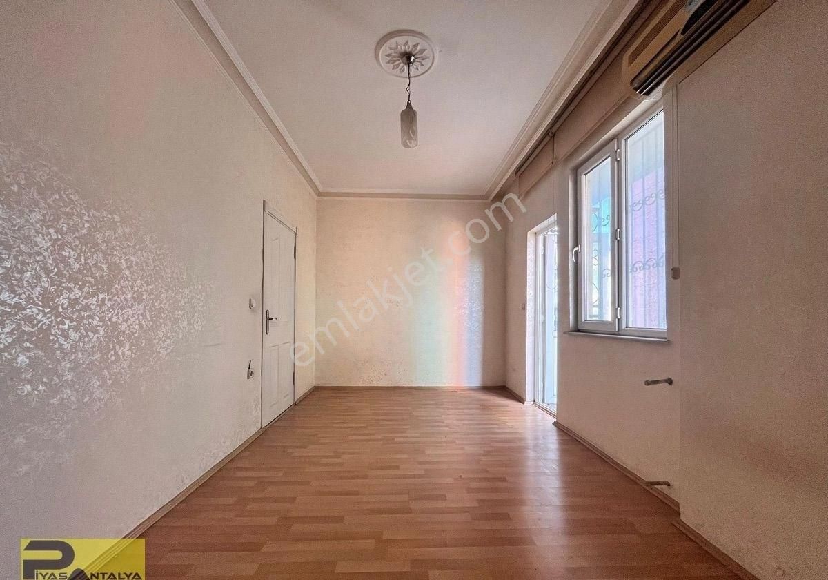 Gazi Bulvarı Üzerinde Kiralık Ofis Veya Daire Kullanımına Uygun - Görsel 7