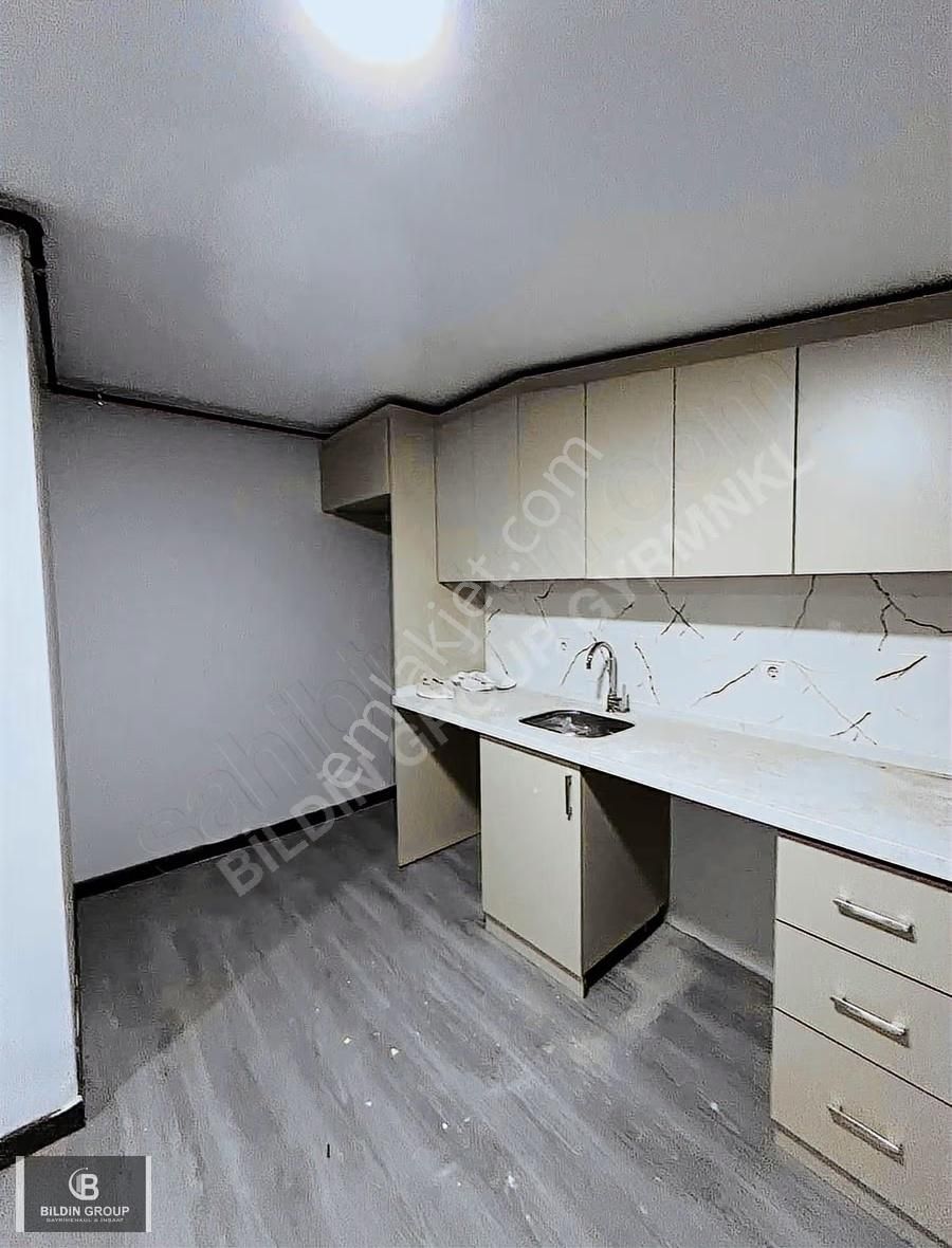 Arnavutköy'de Sıfır 2+1 Çatı Katı Daire - 55m² Net - Görsel 2