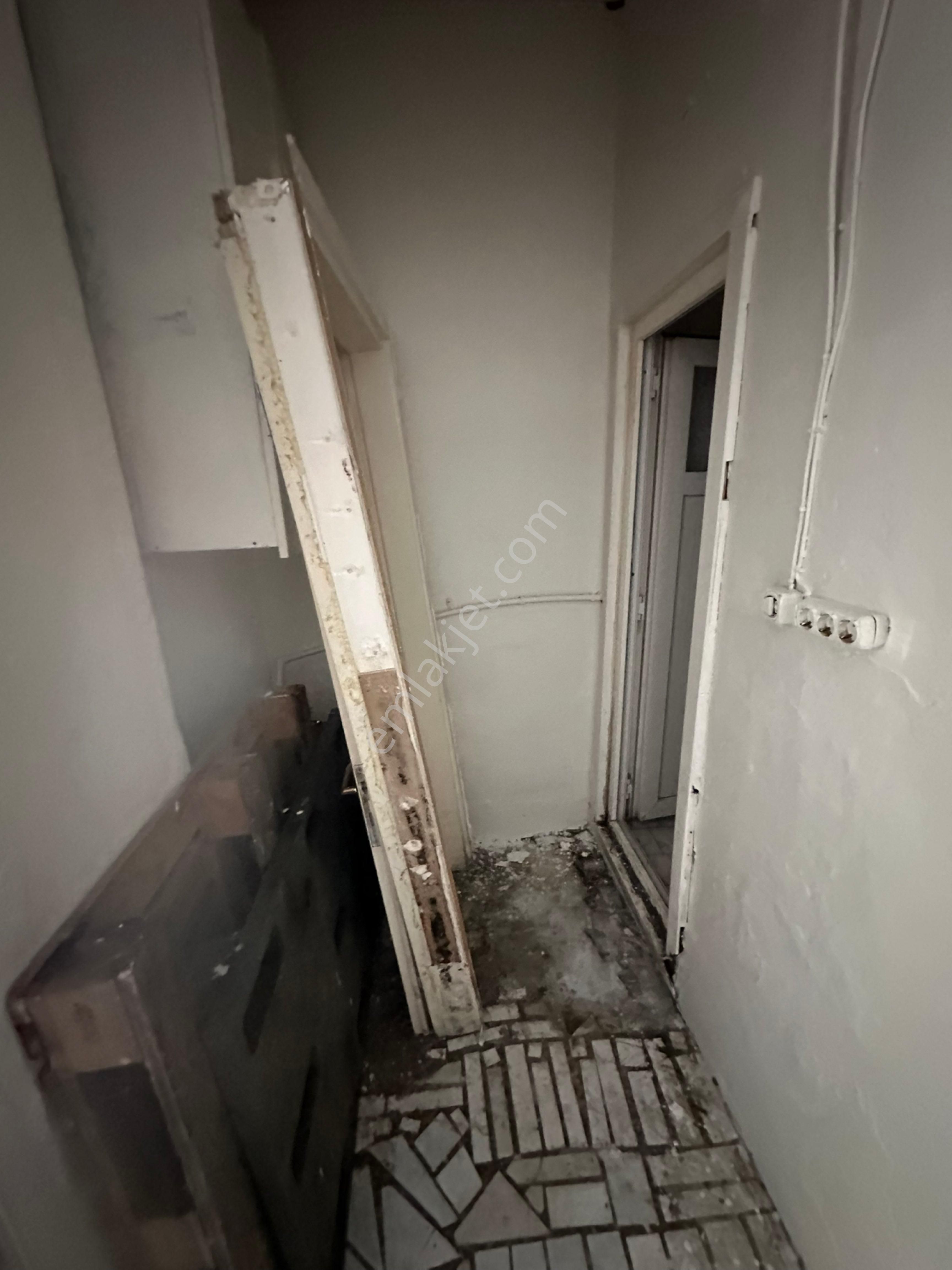 Özer Emlakdan Kiralık Cadde Üstü Dükkan - Görsel 3