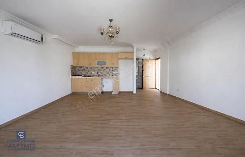 Bodrum Yokuşbaşı Geniş 1+1 Eşyasız Kiralık Daire