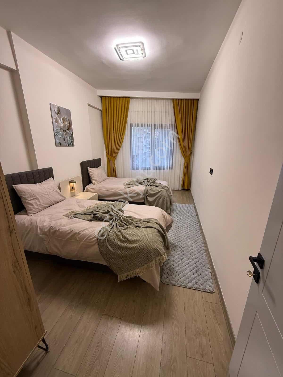 Kuşadası Davutlar'da Ara Kat Full Sıfır Eşyalı Satılık 2+1 Daire - Görsel 18