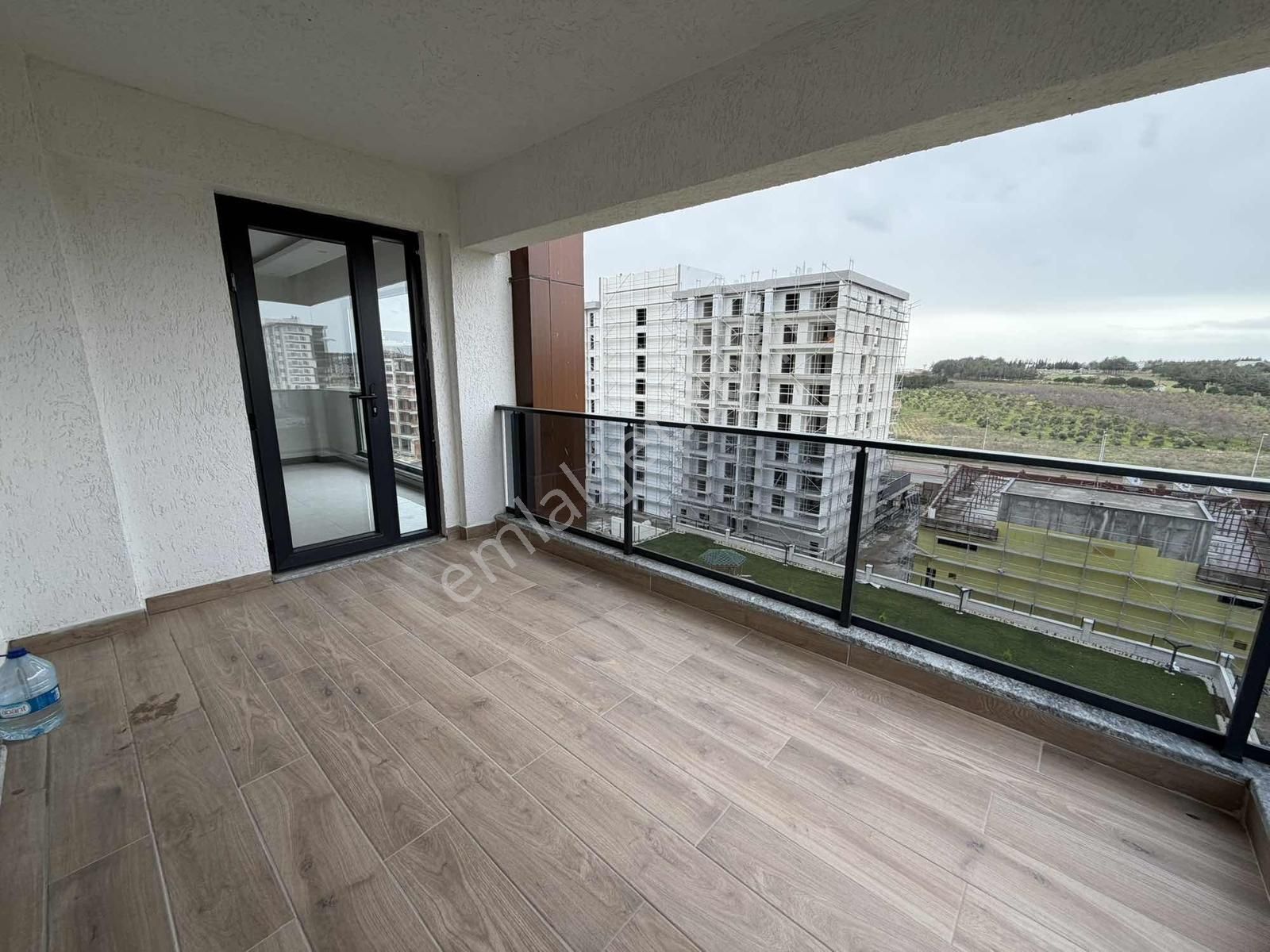 Esenlerde Site İçi Yüzme Havuzlu Cadde Üzerinde Kiralık 3+1 - Görsel 18