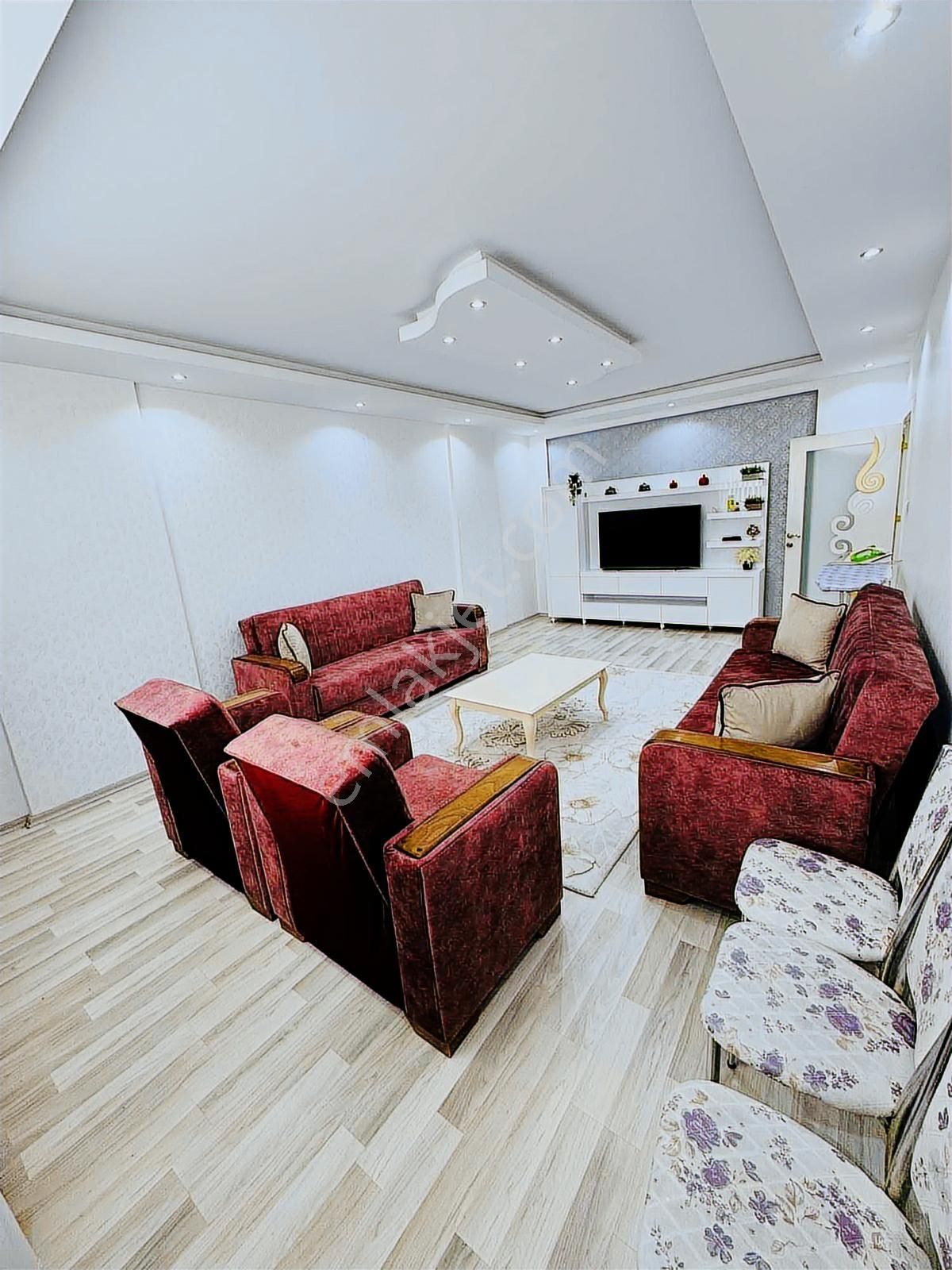 Acil Fırsat!! !!!fıstıklık Mah.merkezi Konum Satılık 3+1 Daire - Görsel 12