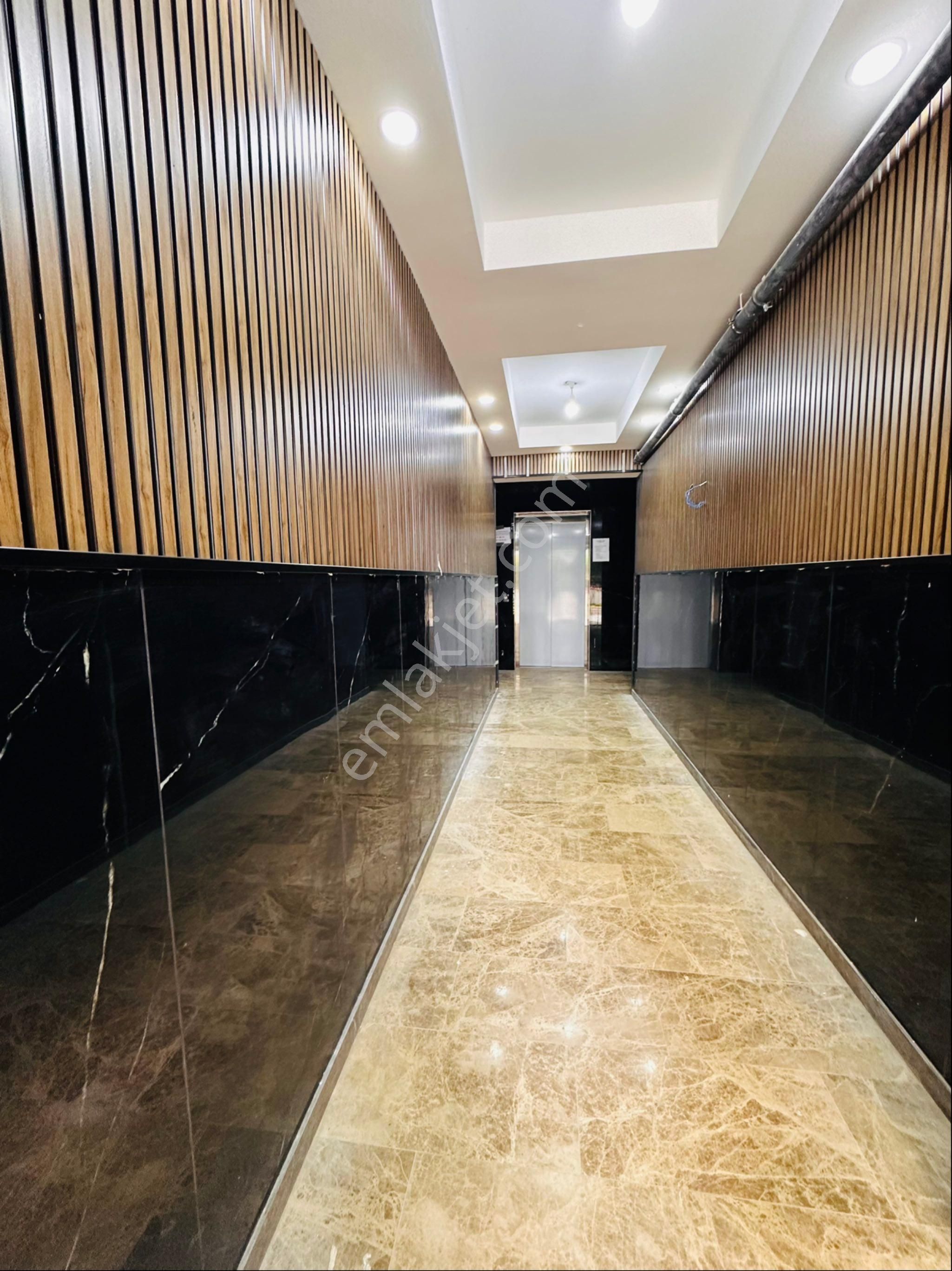 Silivri Yeni Mahallede Hiç Oturulmamış 2+1 Kiralık Daire - Görsel 6