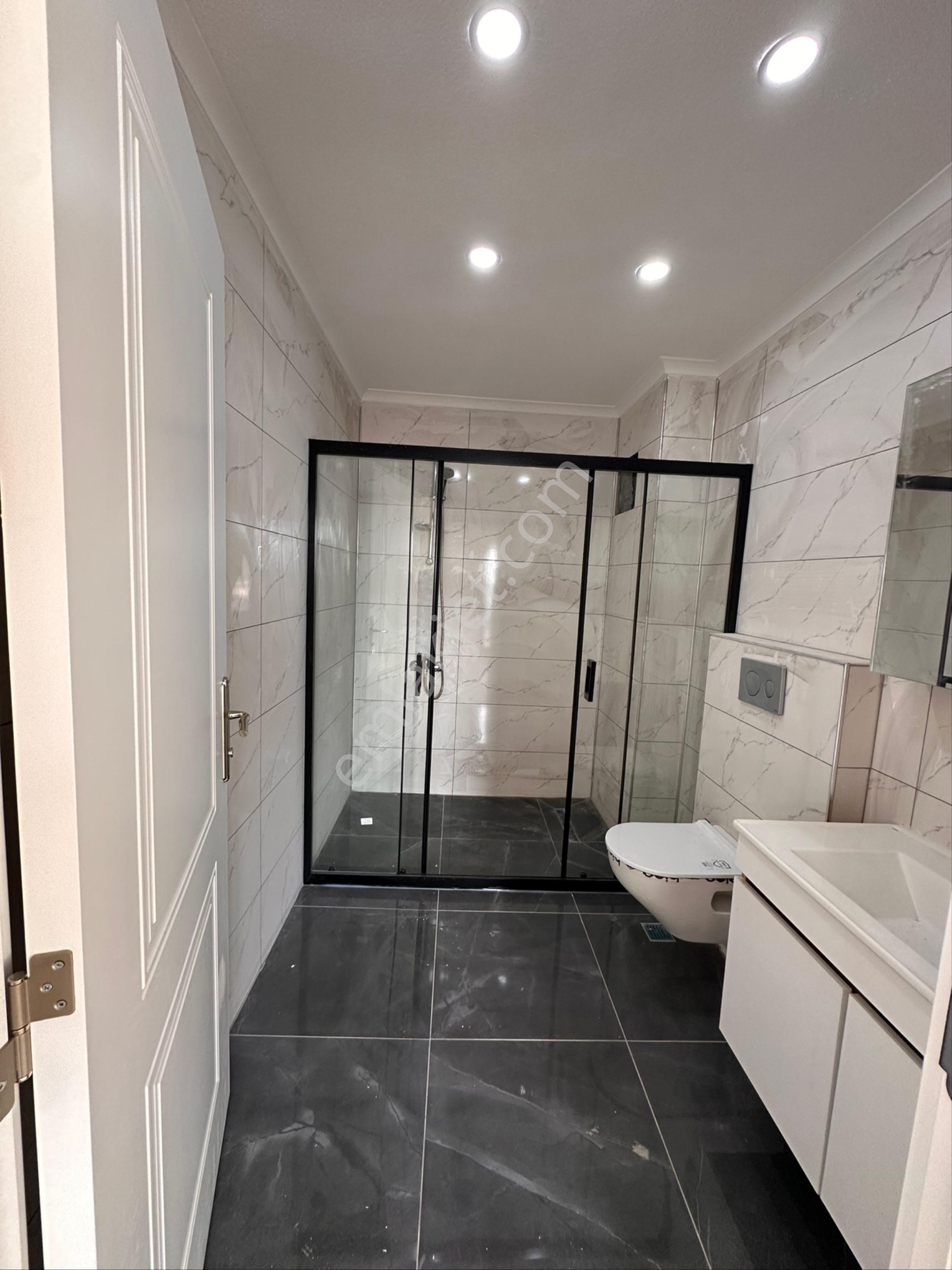 Silivri Yeni Mahallede Hiç Oturulmamış 2+1 Kiralık Daire - Görsel 14