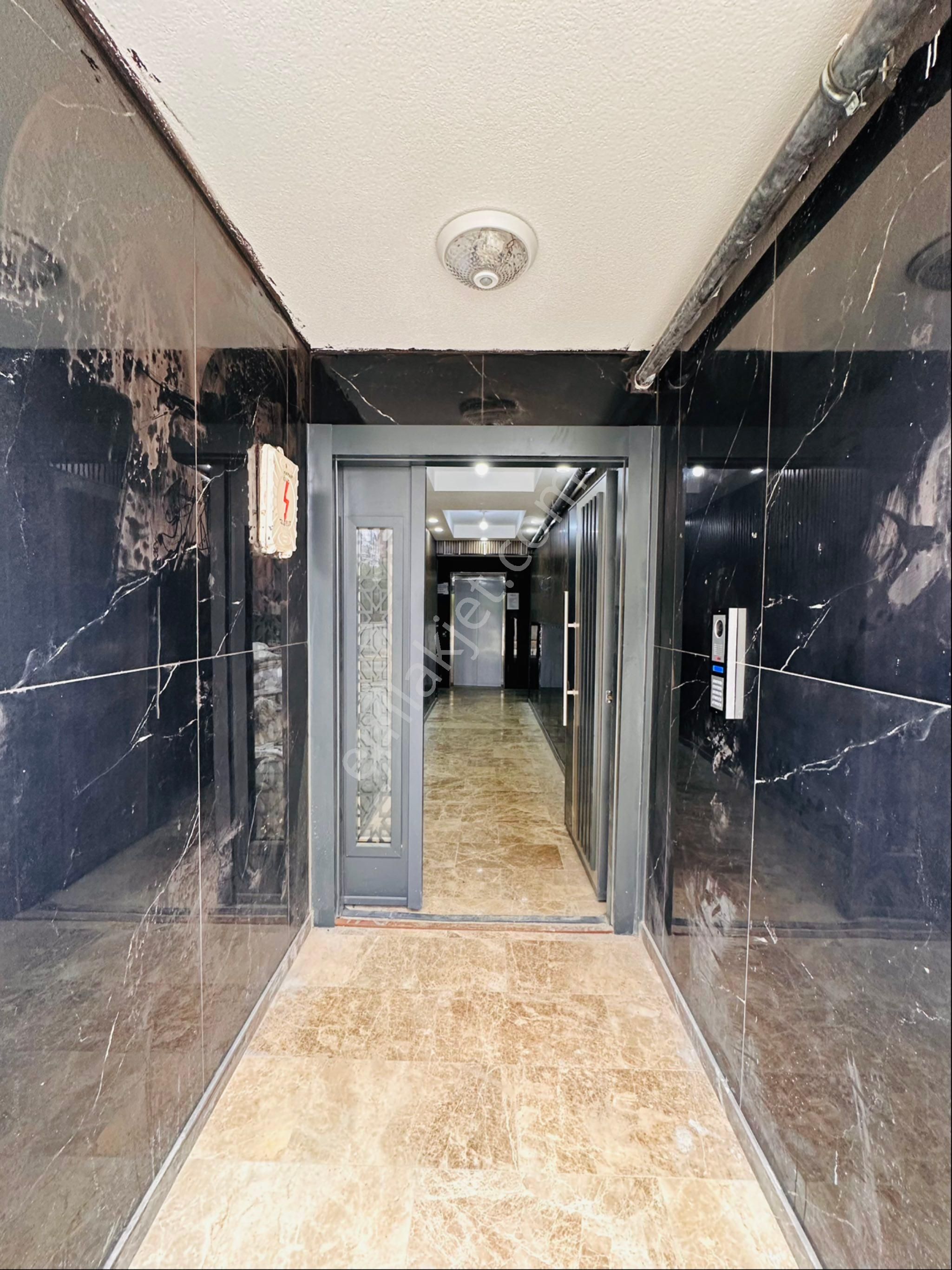 Silivri Yeni Mahallede Hiç Oturulmamış 2+1 Kiralık Daire - Görsel 7