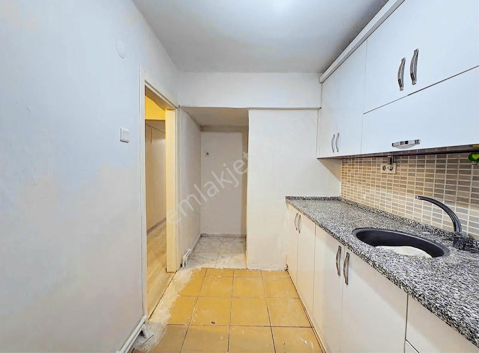 Bayraklı Haşimişcan Cad. Özkanlar 2+1 Kiralık Daire - Görsel 8