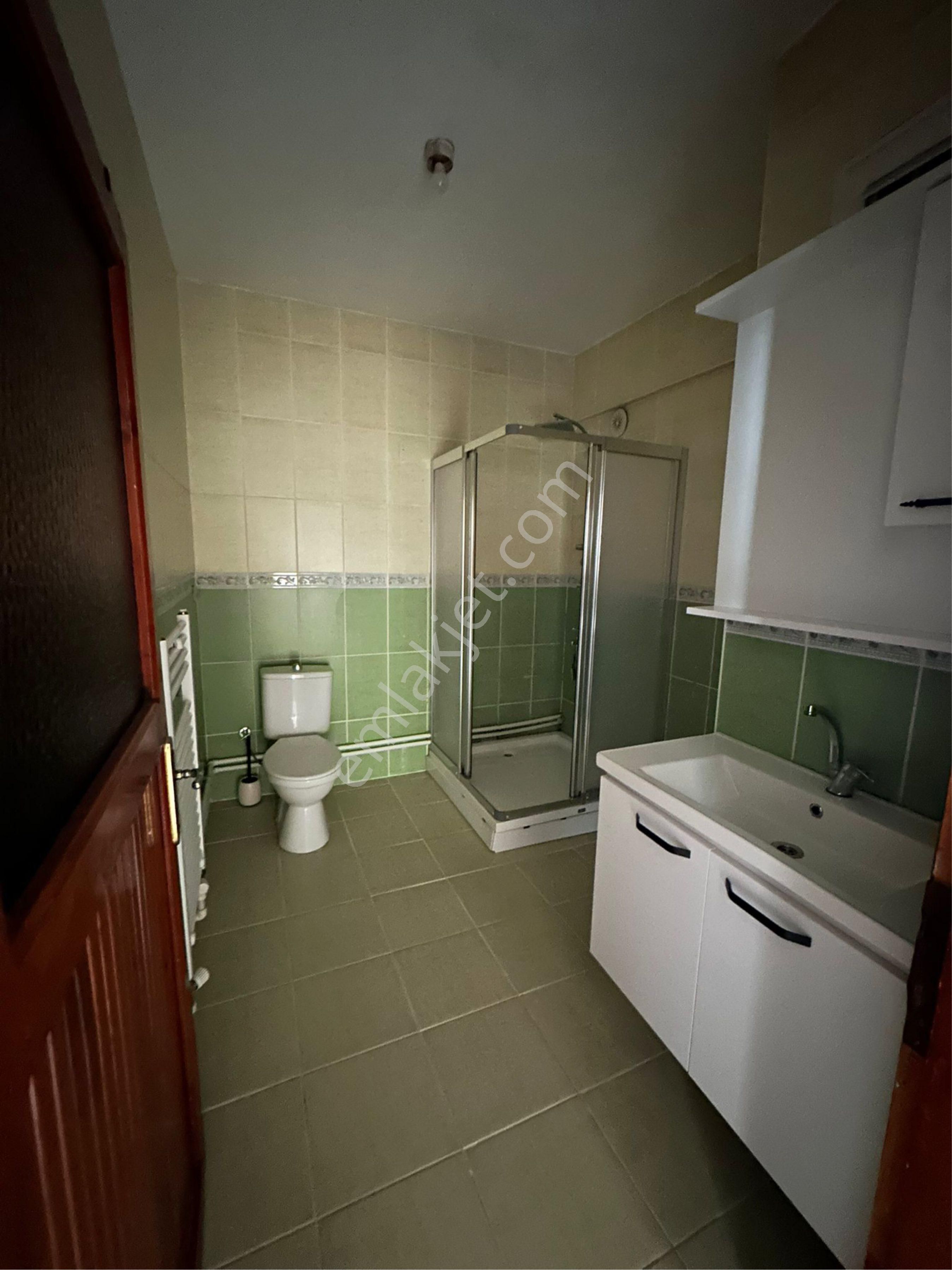 Silivri Çarşı Merkezinde Kiralık 2+1 Daire - Görsel 17