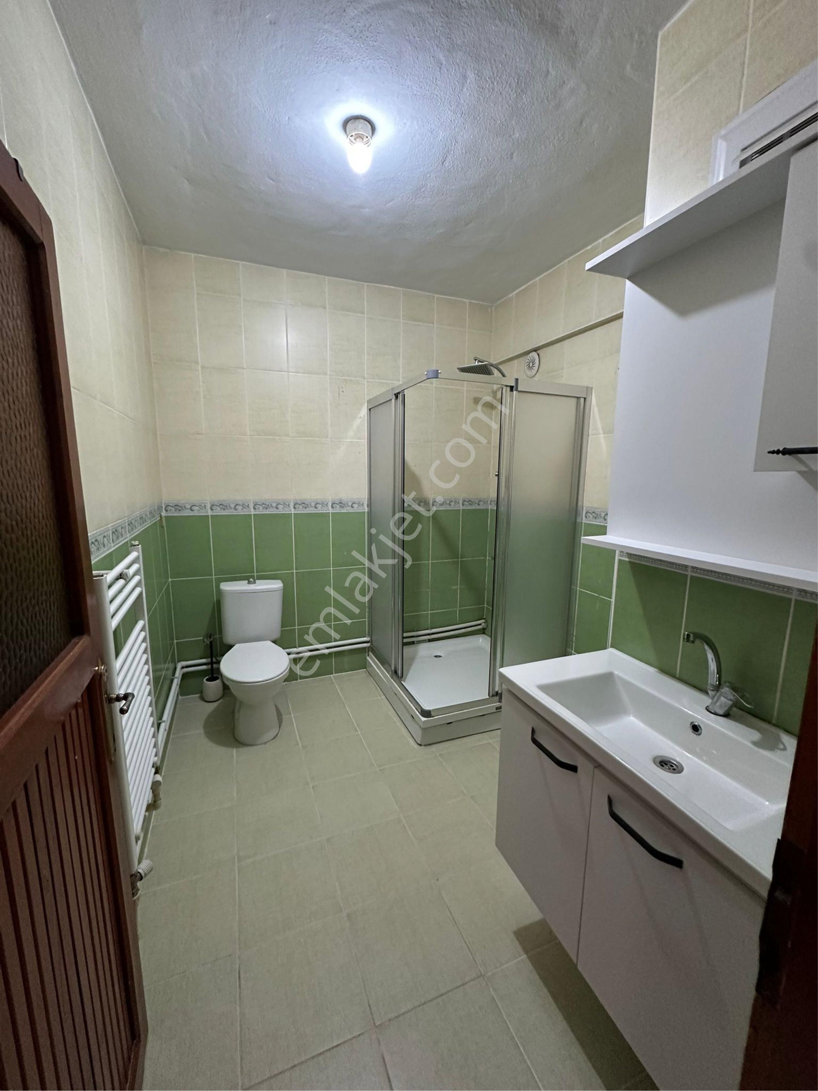 Silivri Çarşı Merkezinde Kiralık 2+1 Daire - Görsel 12