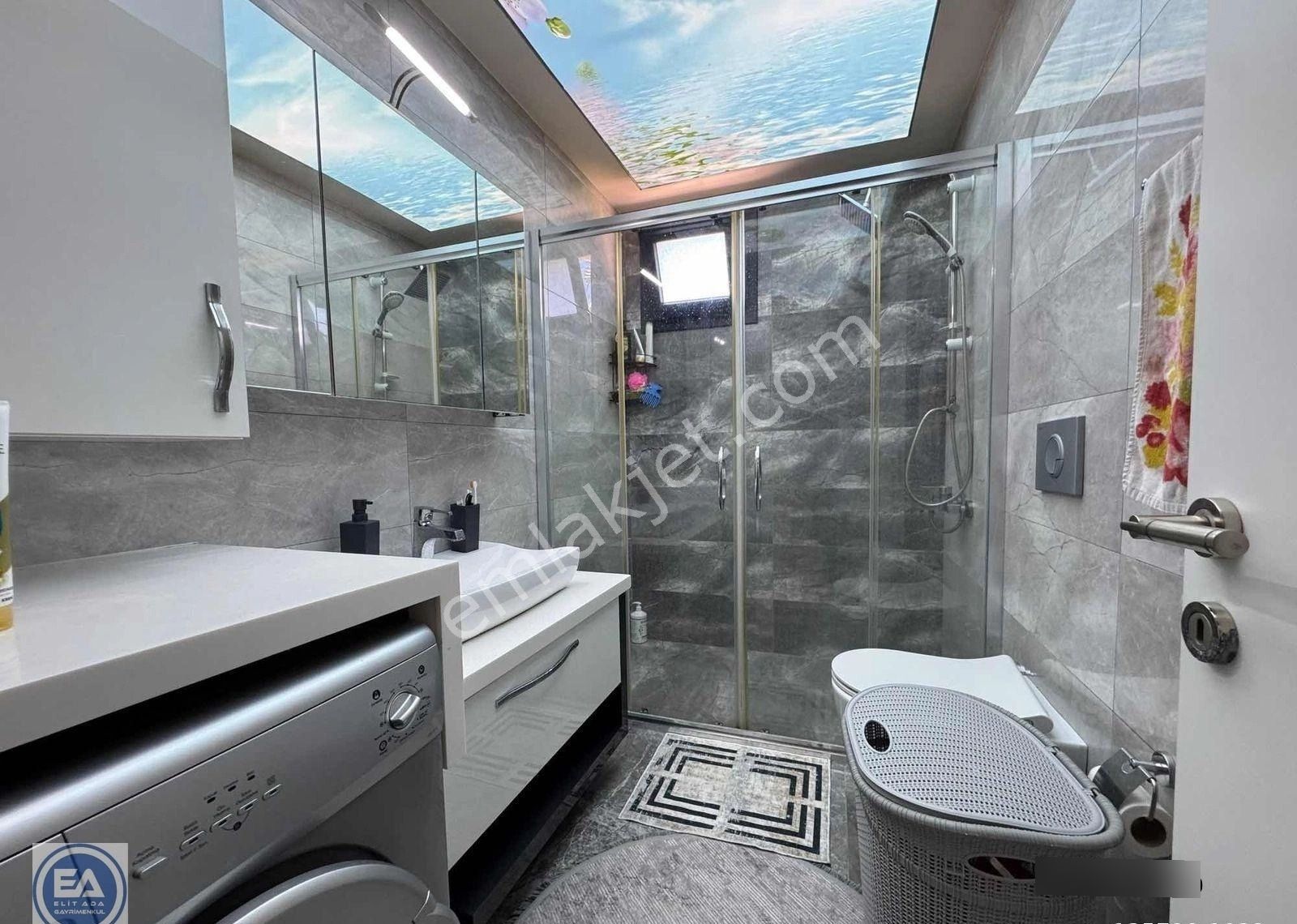 Davutlar Da Havuzlu Site İçerisinde Köşe Konum 4+1 Villa - Görsel 15