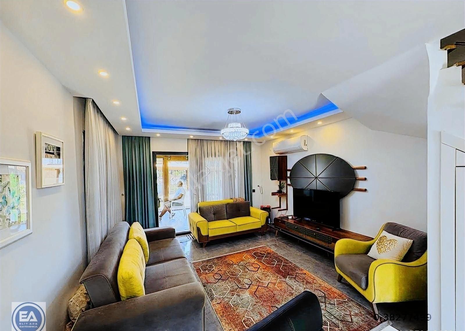 Davutlar Da Havuzlu Site İçerisinde Köşe Konum 4+1 Villa - Görsel 22