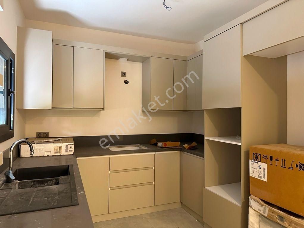 Seferihisar Doğanbeyde Müstakil Tek Evlerden Oluşan Site 3+1 Butik Sitede - Görsel 17