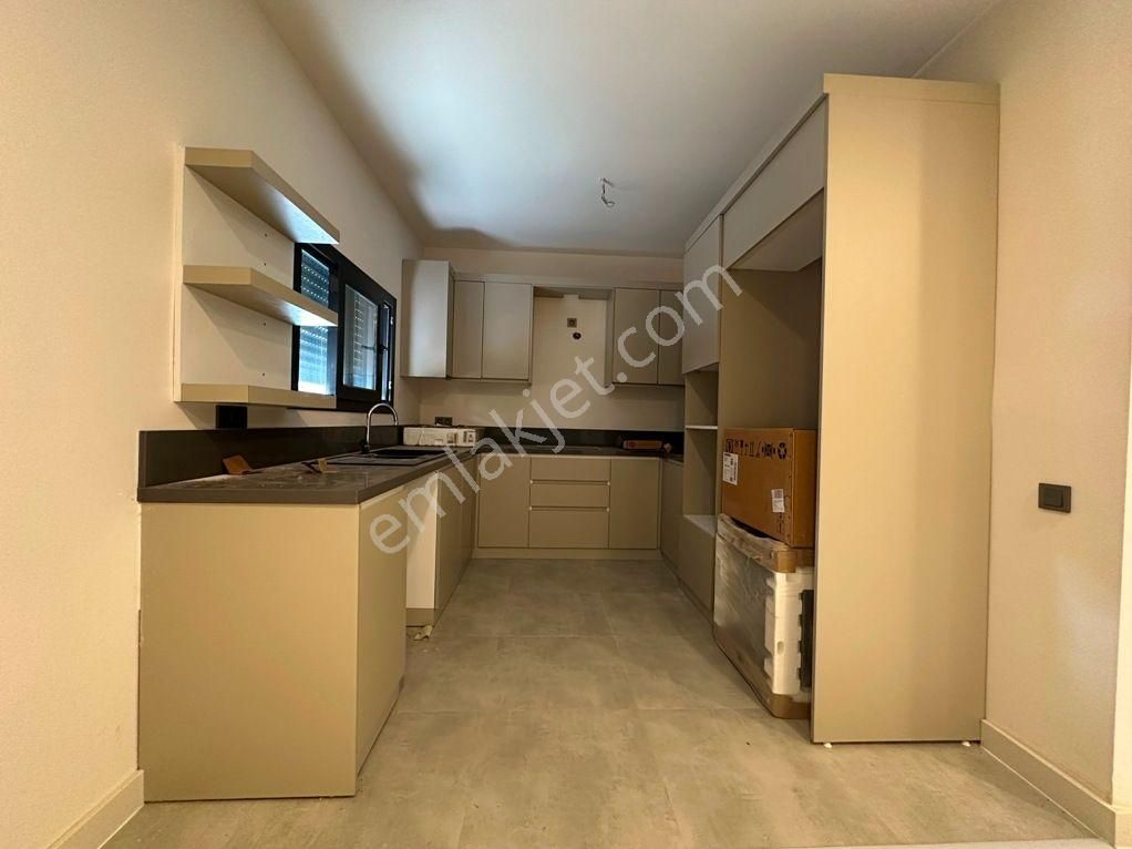 Seferihisar Doğanbeyde Müstakil Tek Evlerden Oluşan Site 3+1 Butik Sitede - Görsel 16