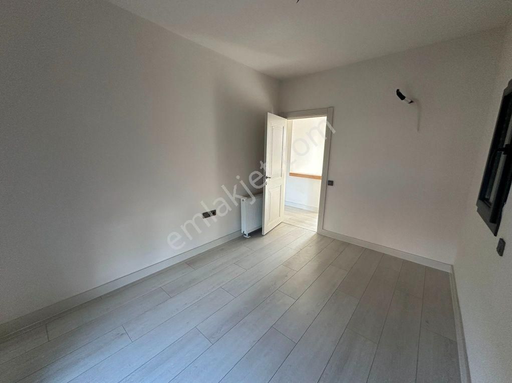 Seferihisar Doğanbeyde Müstakil Tek Evlerden Oluşan Site 3+1 Butik Sitede - Görsel 23