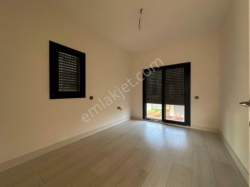 Seferihisar Doğanbeyde Müstakil Tek Evlerden Oluşan Site 3+1 Butik Sitede - Görsel 22