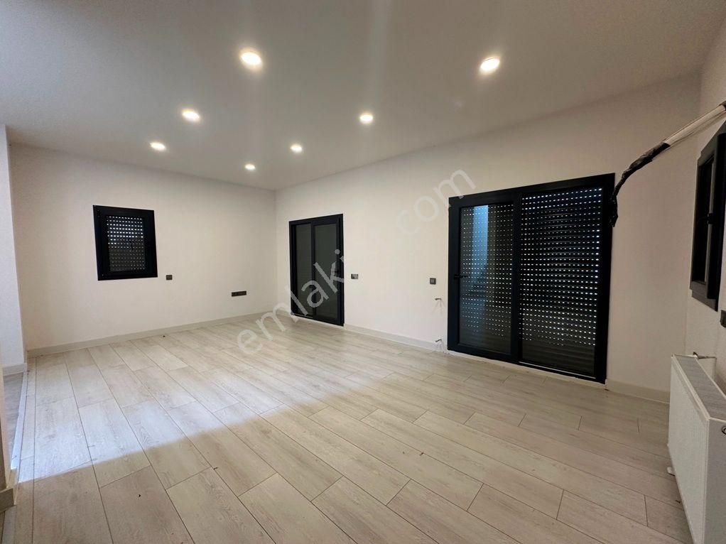 Seferihisar Doğanbeyde Müstakil Tek Evlerden Oluşan Site 3+1 Butik Sitede - Görsel 14