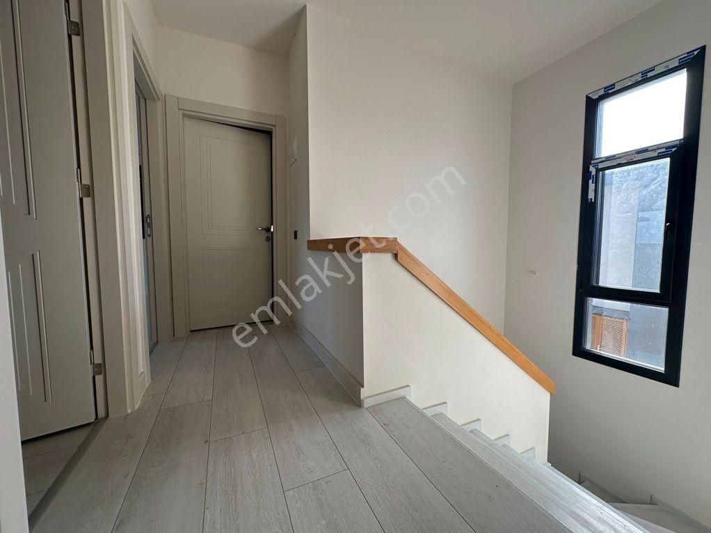 Seferihisar Doğanbeyde Müstakil Tek Evlerden Oluşan Site 3+1 Butik Sitede - Görsel 21