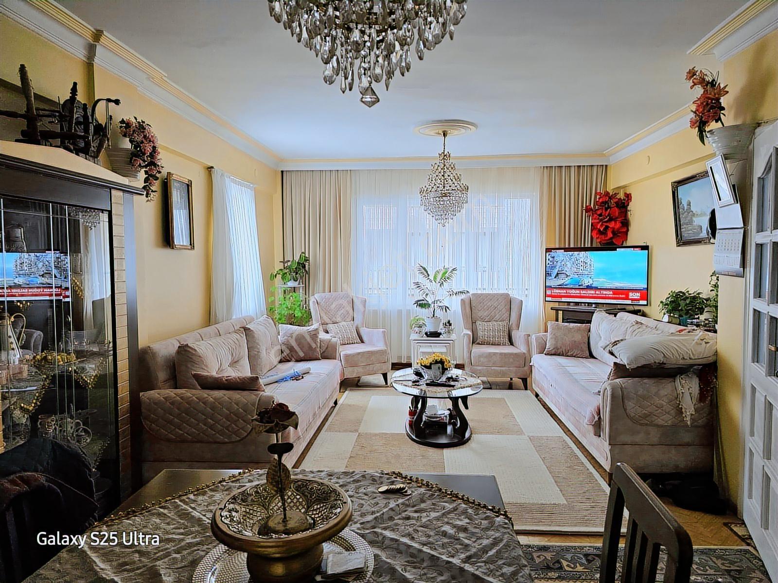 Resmi Çatı Katlı! Metro Ve Millet Bahçesi Yanı Satılık Geniş 2+1 - Görsel 11