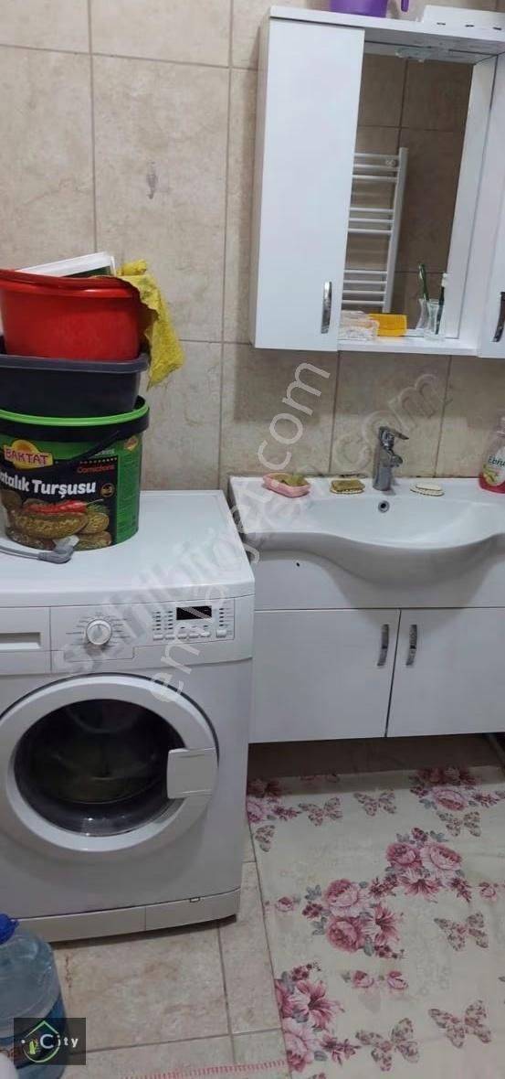 Kentselden Dolayı Yatırımlık Satılık Boş Daire 2+1 Düz Giriş - Görsel 2