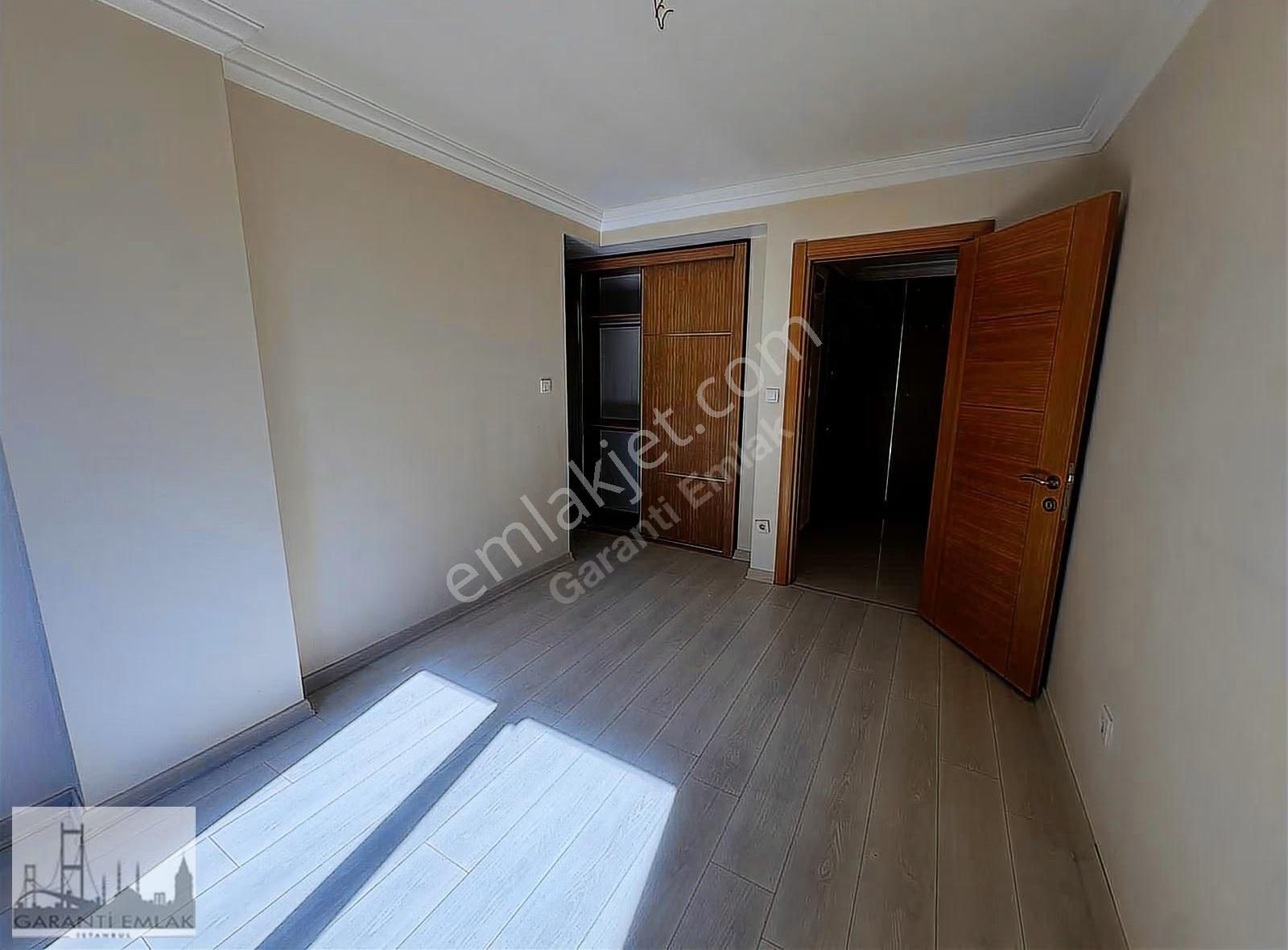 Bahçelievler Yayla Cami Arkası Kiralık 3+1 Daire (otoparklı) - Görsel 18