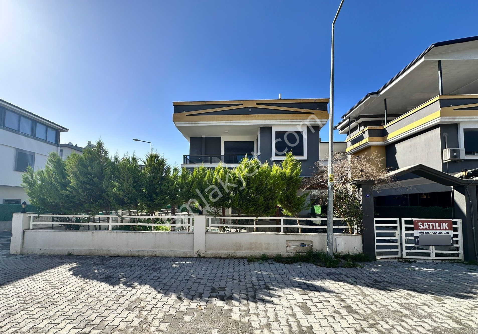 Seferihisar Doğanbeyde Satılık Müstakil Köşe Villa | 3+1 Lüks - Görsel 3