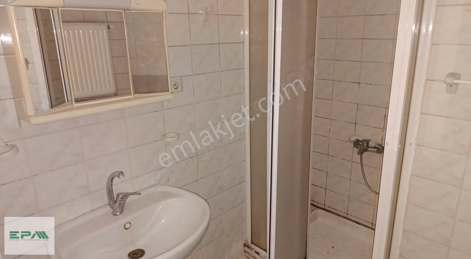 Atilla Mahallesi Nde Üçyol Metroya Yakın 2+1 Kiralık Daire - Görsel 6