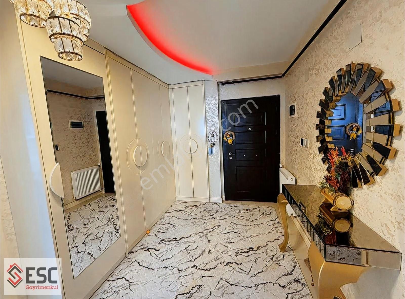 Esc'den Merkez Mh,de Geniş M2 Merkezi Lokasyonda 3+1 Esc2401 - Görsel 30