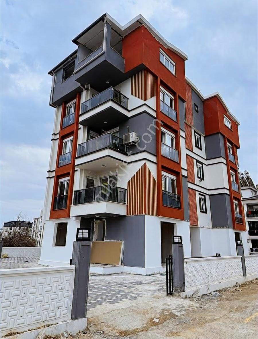 Dilevinden Kepez De Tramvaya Yakın Ara Kat Sıfır Satılık Daire - Görsel 2