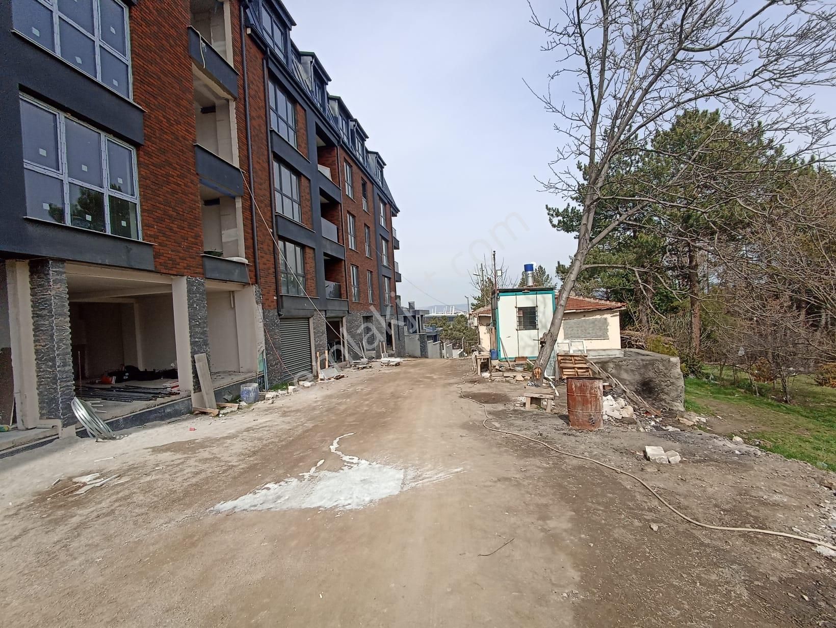 Century 21 Vizyon'dan Orhangazi Mahallesinde Lüks 2+1 Daire - Görsel 5