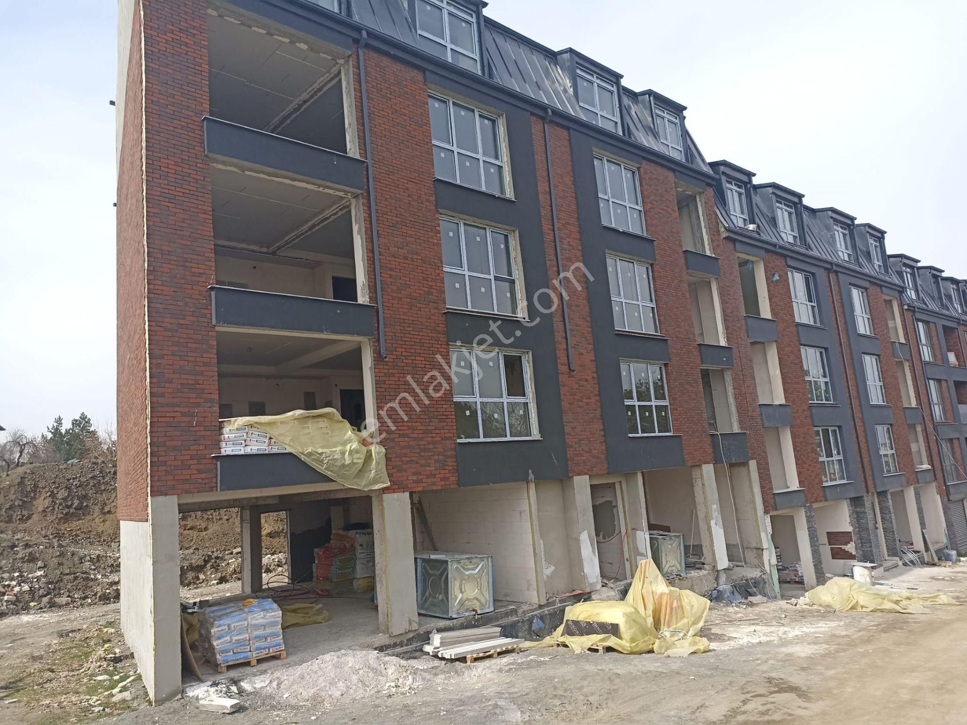 Century 21 Vizyon'dan Orhangazi Mahallesinde Lüks 2+1 Daire - Görsel 2