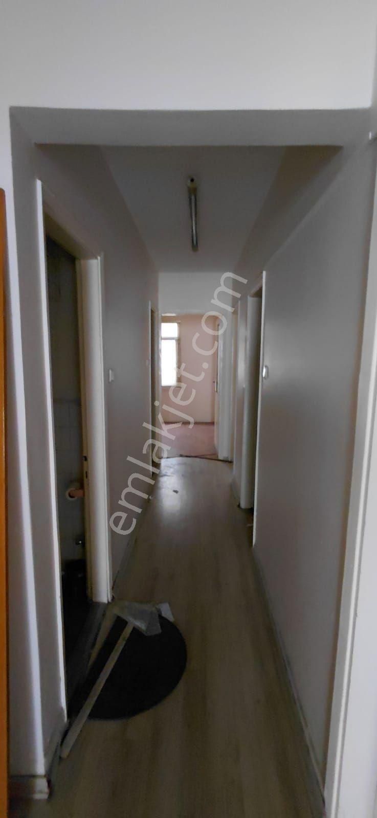 S.evler Meydanda Metro Metrobüse 1dk.3+1 120m2 Kiralik 1.kat Kiralik Ofis - Görsel 13