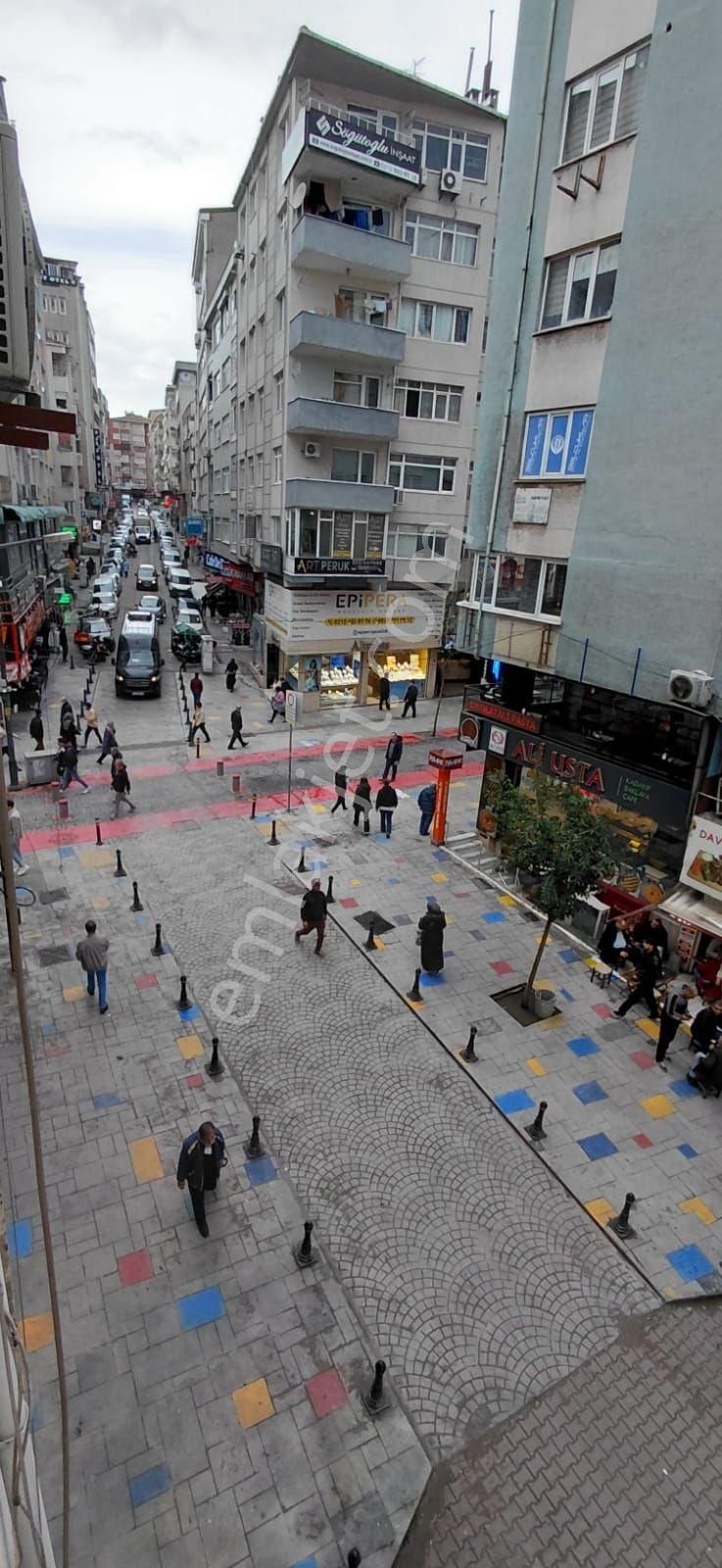 S.evler Meydanda Metro Metrobüse 1dk.3+1 120m2 Kiralik 1.kat Kiralik Ofis - Görsel 3