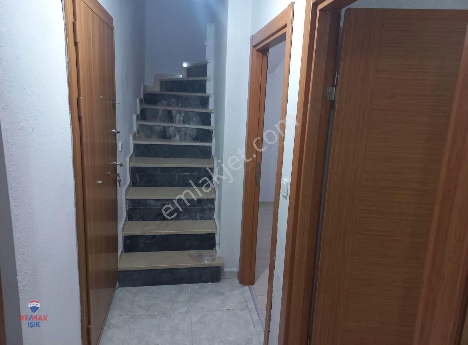 Kemal Türkler Mh.merkezi Lokasyonda 2+1 Yüksek Giriş Daire - Görsel 4