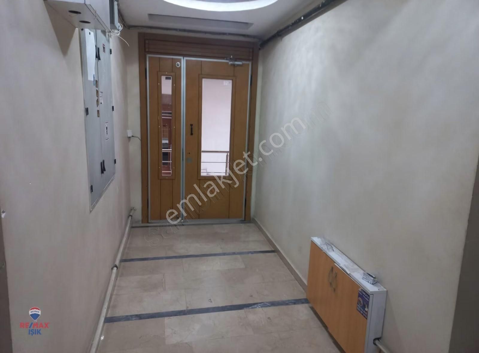 Kemal Türkler Mh.merkezi Lokasyonda 2+1 Yüksek Giriş Daire - Görsel 23