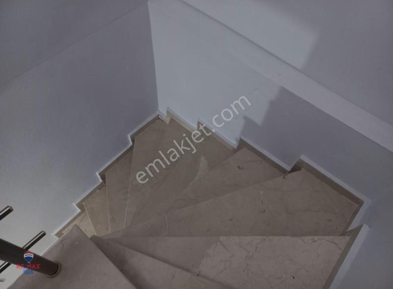 Kemal Türkler Mh.merkezi Lokasyonda 2+1 Yüksek Giriş Daire - Görsel 24