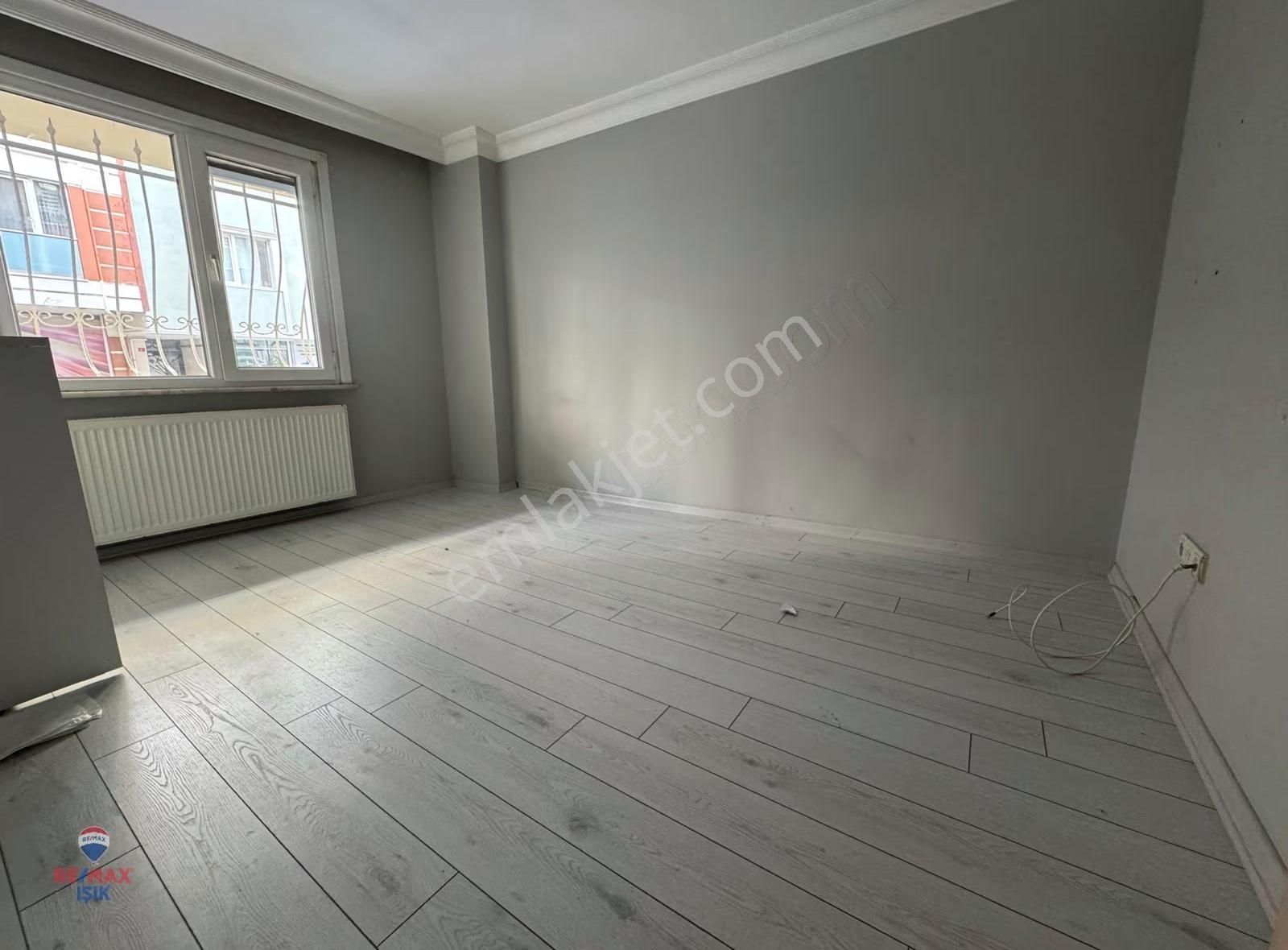 Çekmeköy Mimarsinan Mahallesinde Kiralık 2+1 Daire - Görsel 2